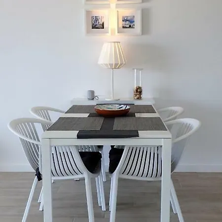 Silver Breezes 纳扎雷