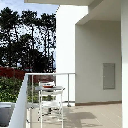 Silver Breezes Nazare
